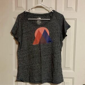 Northface tshirt